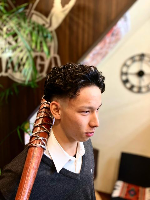 高校生パーマ  アウト？セーフ？笑  攻めるよー  ええ感じにカッケー✨️  #スキンフェード  #高校生パーマ  #イケメン  #menssalonjanga